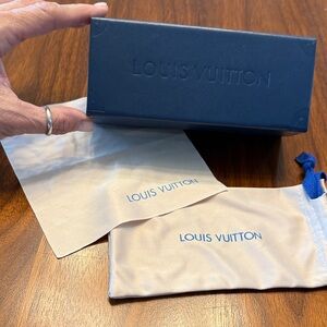 Louis Vuitton Navy Blue Magnetic Glasses Case with pouch and cleaning cloth